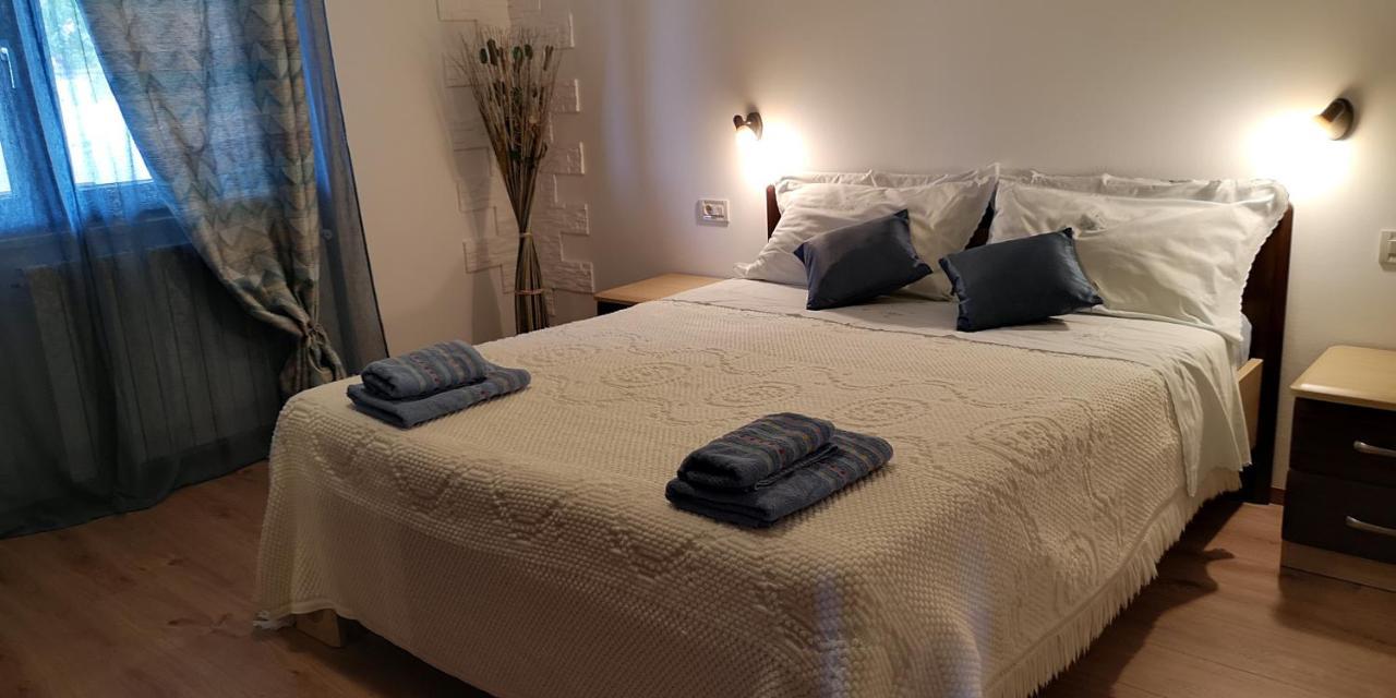 Apartments Fantazija 로비니 외부 사진