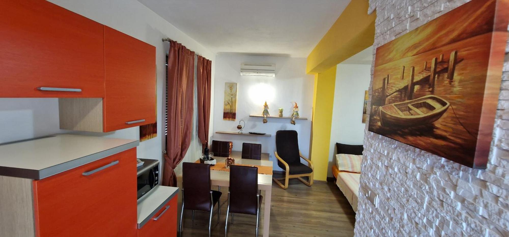 Apartments Fantazija 로비니 외부 사진